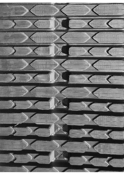 Vortex rubber track